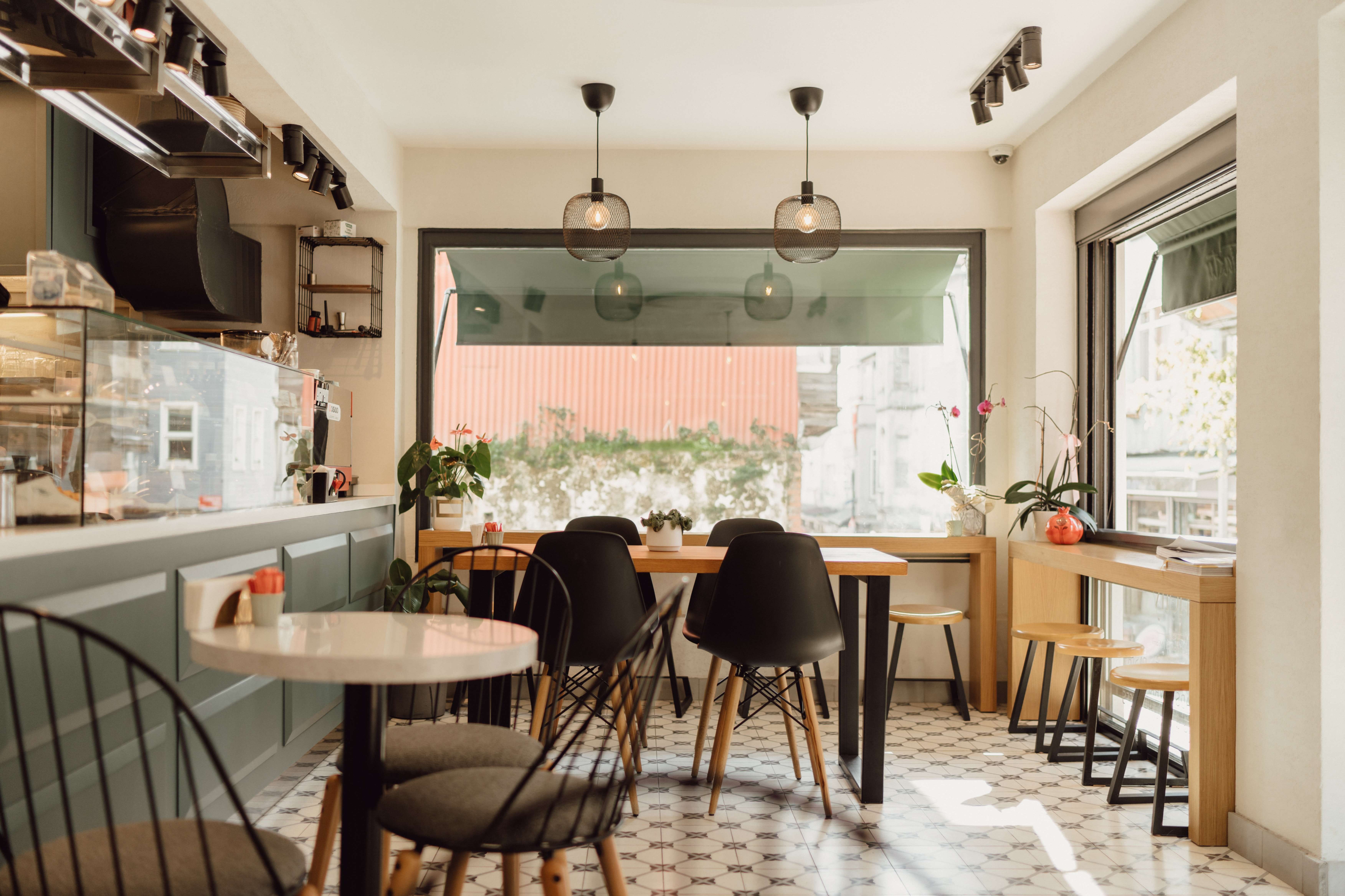 Unveiling the Magic of Colour Psychology in Cafe Interior Design